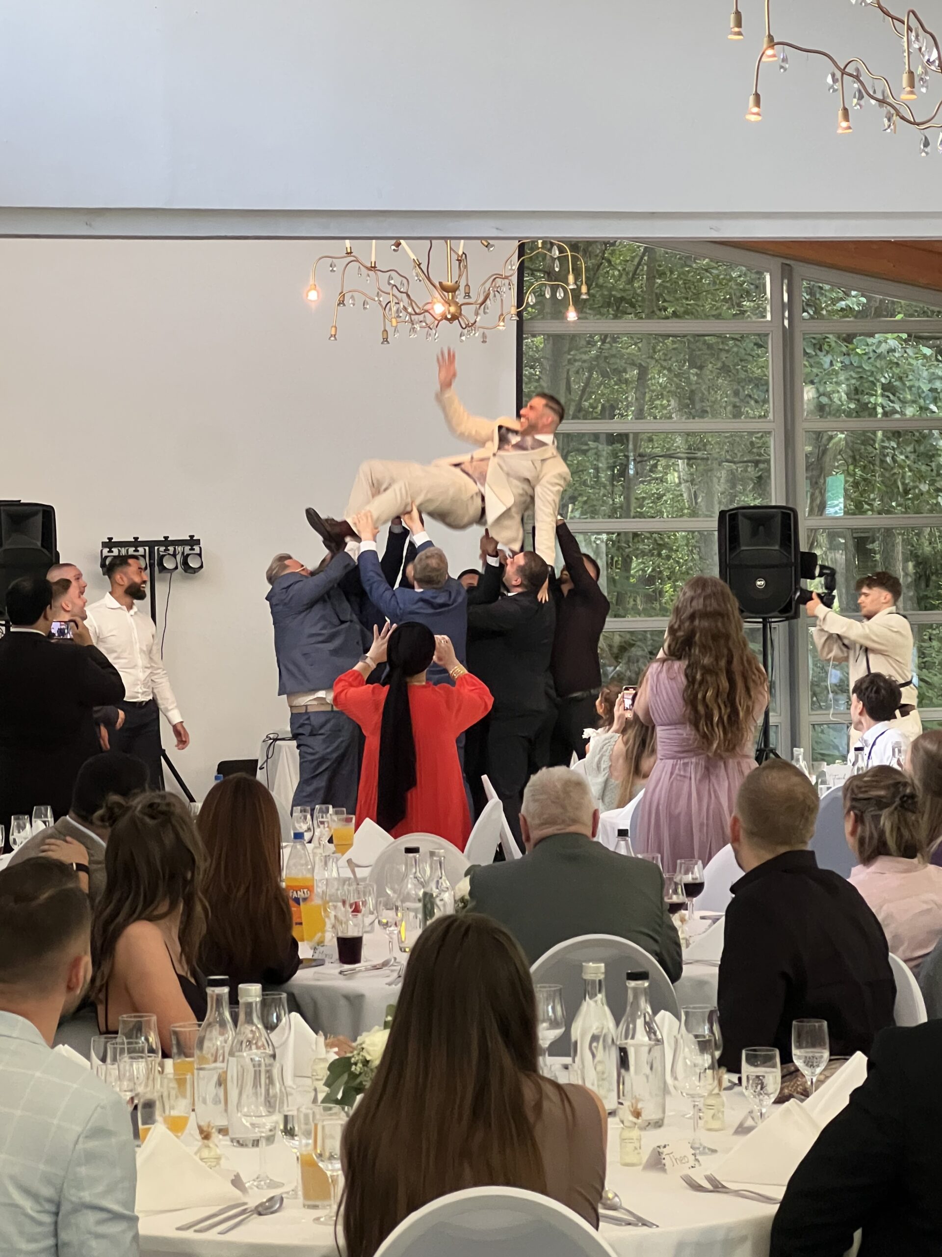 Hochzeitstisch bei einer Hochzeit in der Lüneburger Heide